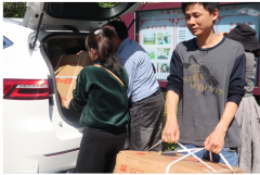莫道桑榆晚，爱心暖夕阳——曼纽科医疗器械劳动节德山养老院慰问活动