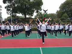呆鹰岭中学举行“学习二十大，健康向未来”广播操比赛