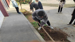 春意盎然勤播种，静待花开满校园ー石牛乡常汉中学开展花草种植实践活动