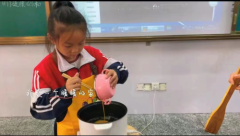 “以实践劳动之力，点亮生活教育之美” ----娄底市娄星区黄泥塘中心学校开展劳动实践活动