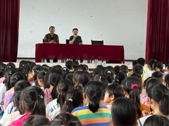 预防校园暴力 守护少年的“你”——石牛乡常汉中学举办法治入校园安全宣讲活动