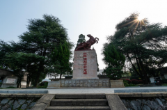 缅怀革命先烈，传承优良传统-探访欧阳海烈士纪念馆