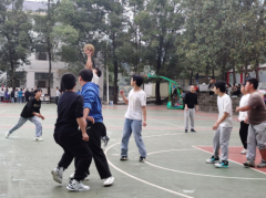 永顺县首车中学举办趣味运动会，点燃学生活力