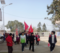 醴陵市白兔潭镇社工站开展 “三月春风暖人心，雷锋精神永传承”活动
