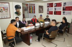 铭记光辉岁月，传承雷锋精神 —— 和馨园社区祭扫雷锋父母墓暨座谈会圆满落幕