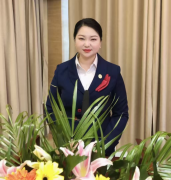 小城绽芳华 互联网赋能的创业蝶变 ——记悦城时尚酒店、宏烨少儿篮球负责人、互联网协会理事彭琳