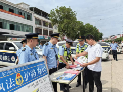 常宁市交通运输综合行政执法大队： 党建领航聚合力 路政宣传“零距离”