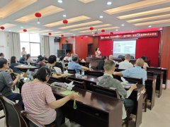 衡阳市石鼓区西湖一村社区开展“民族风情端午汇·粽叶飘香一家亲”主题活动