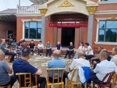 衡山县东湖镇：板凳一圈围，民意“唠”明白！
