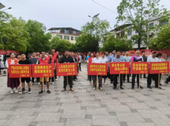 常宁市大堡乡:借力“逢十”赶集日，深化平安法治宣传