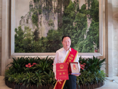 雄师震寰宇 浩气贯长虹 —— 观九三阅兵有感